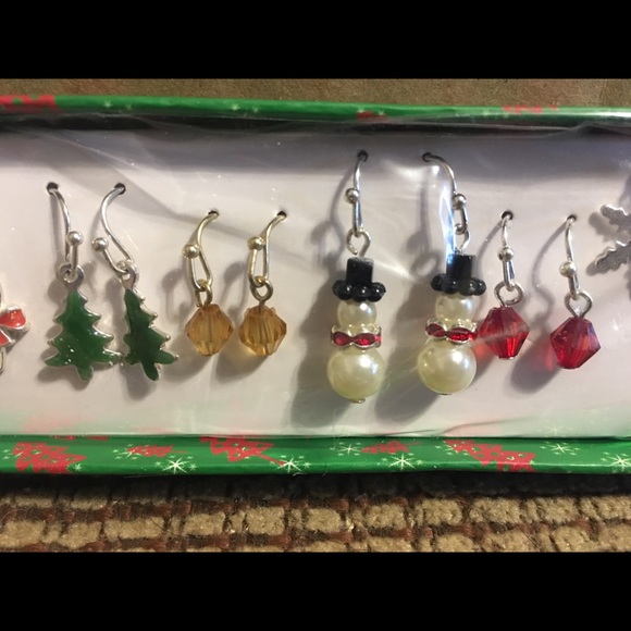 Holiday Earrings - Picture 3 of 5